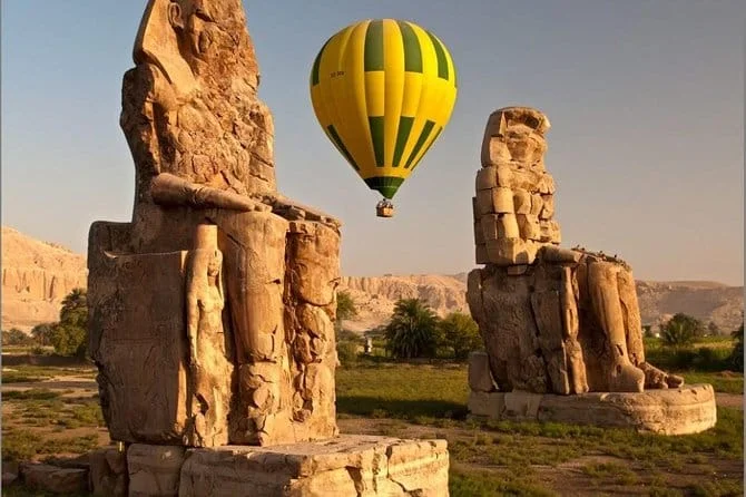 Hot-Air-Balloon-Rides-Over-Luxor-Egypt-tour-magic