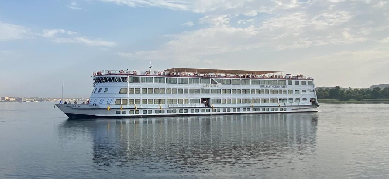 رحلة كينج توت 3 النيلية: أفضل تجربة في الأقصر وأسوان